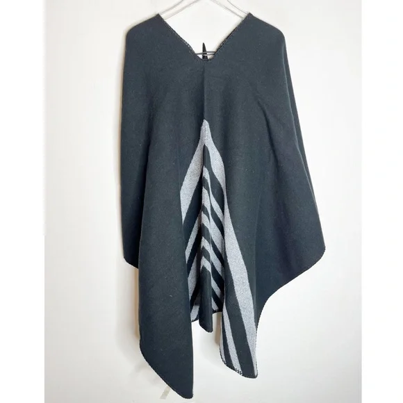 Soft Surroundings Whistler Poncho wrap cape black - Picture 3 of 6